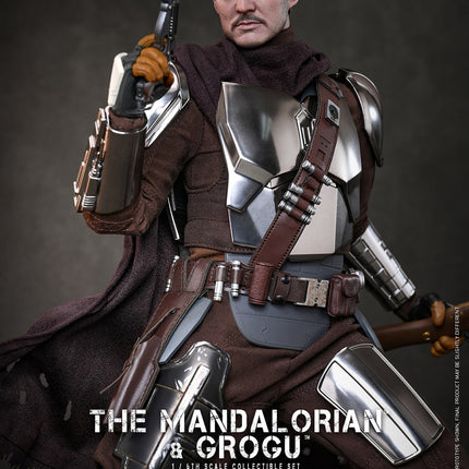 The Mandalorian & Grogu: Mandalorian and Grogu Sixth Scale Figure Set (PRE-ORDER)