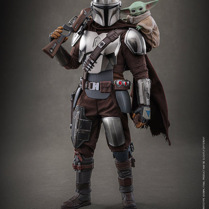The Mandalorian & Grogu: Mandalorian and Grogu Sixth Scale Figure Set (PRE-ORDER)