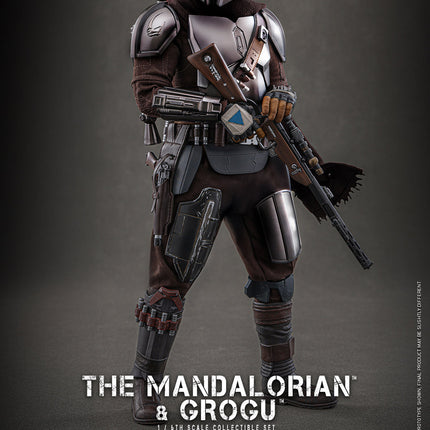 The Mandalorian & Grogu: Mandalorian and Grogu Sixth Scale Figure Set (PRE-ORDER)