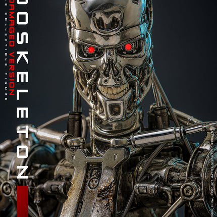 T2: Endoskeleton (Battle Damaged Version) Sixth Scale Figure (PRE-ORDER)