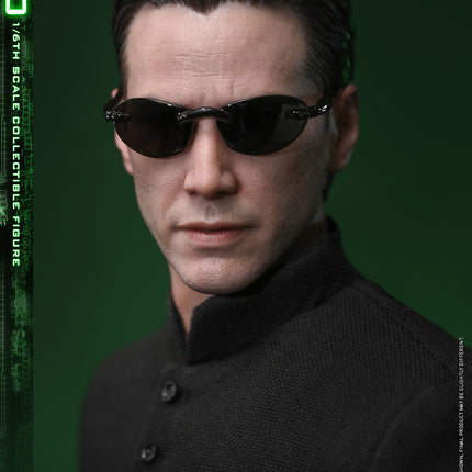 Matrix Reloaded: Neo Sixth Scale Figure (PRE-ORDER)