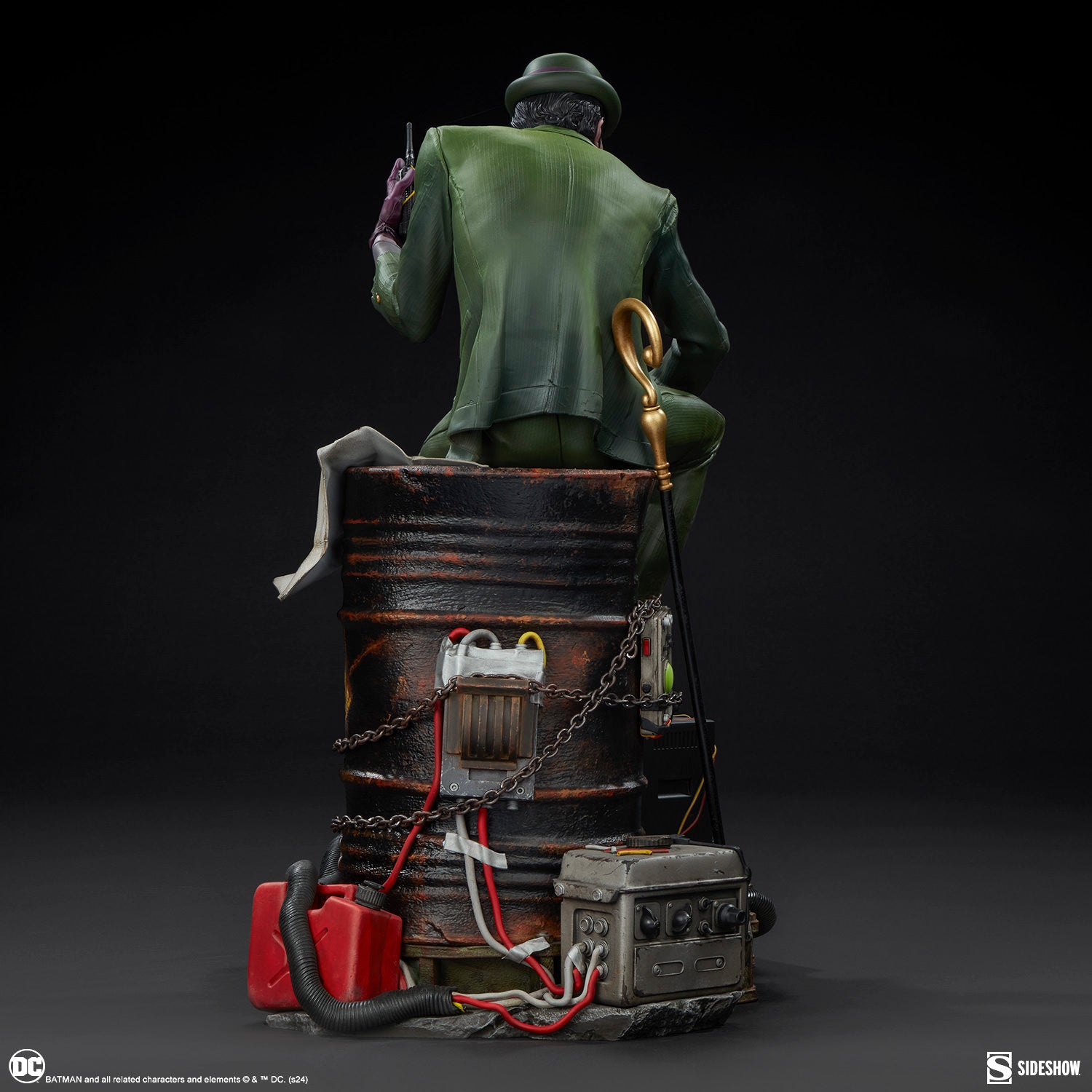 Riddler Premium Format Figure (PRE-ORDER)