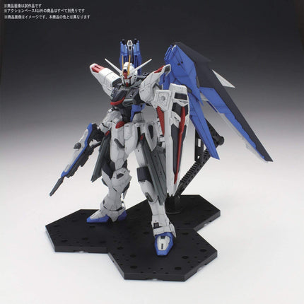 Bandai Gunpla Model Kit Action BASE 4 CLEAR Display (1/144 & 1/100 Scale) Stand