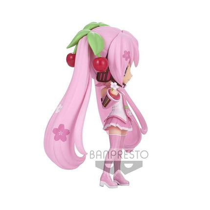 Banpresto - Q posket - Vocaloids Sakura Miku (Version A) Statue