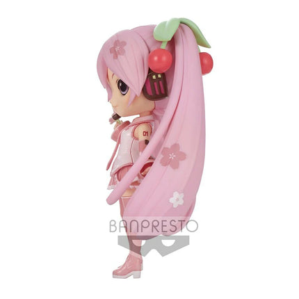 Banpresto - Q posket - Vocaloids Sakura Miku (Version B) Statue