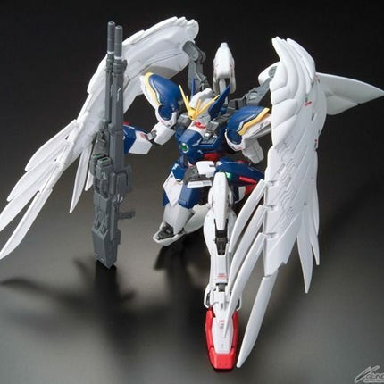 Bandai Hobby 1/144 RG #17 - Gundam Wing Endless XXXG-00W0 Wing Gundam Zero EW Model Kit