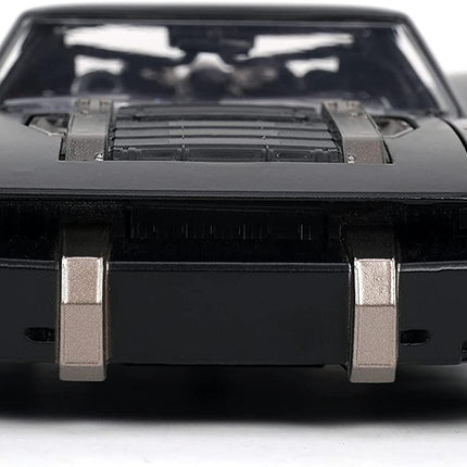 DC Comics 1:24 The Batman Batmobile Die-cast Car w/ 2.75" Batman Figure