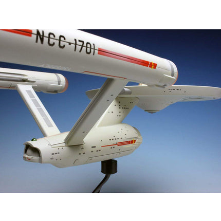 DIAMOND SELECT TOYS Star Trek: U.S.S. Enterprise NCC-1701 High Definition Ship