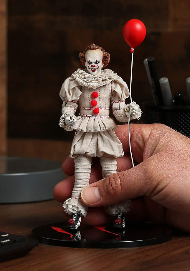 Mezco One:12 Collective IT Movie (2017) Pennywise