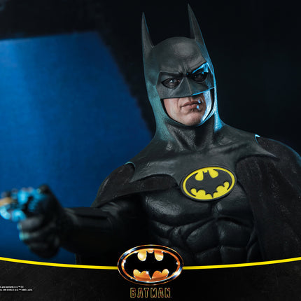 1989 Batman (Deluxe Version) Sixth Scale Figure (MMS693)